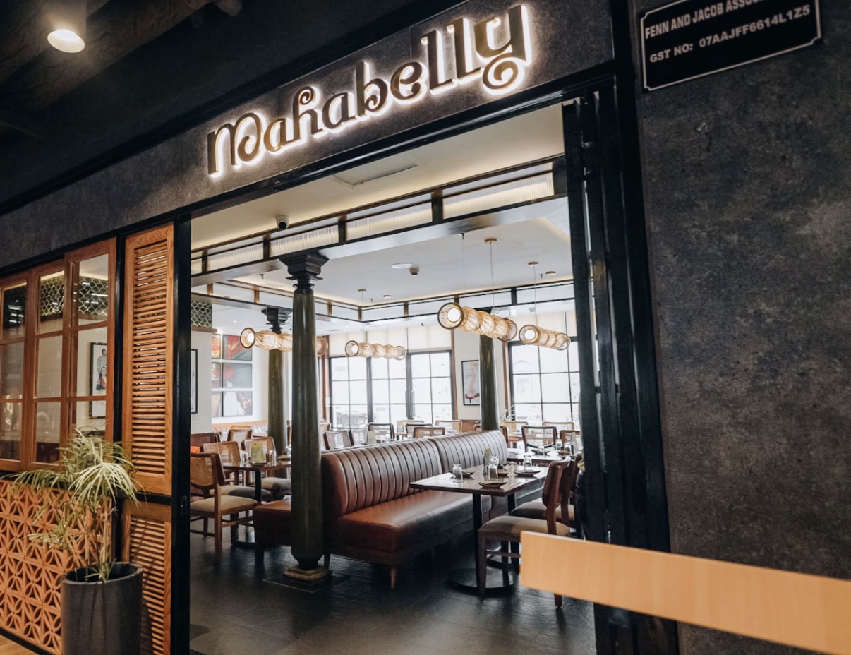 MahaBelly Saket interior